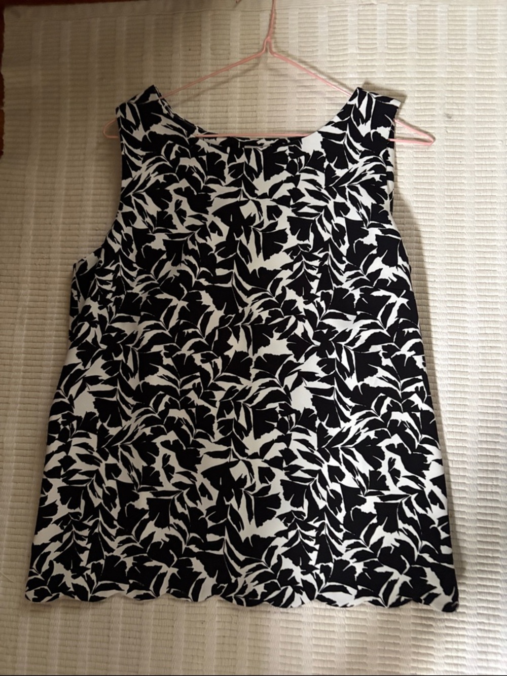 J. Crew Factory Black & White Leaf-Print Tank